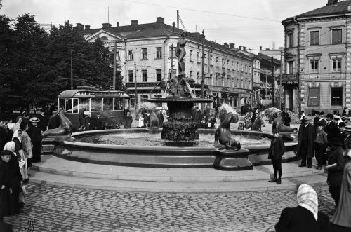 Naisten Pankki Helsingin kaupunkikierrokset